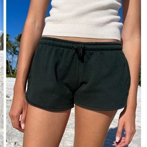 Brandy Melville- summer dark green sweatshorts
